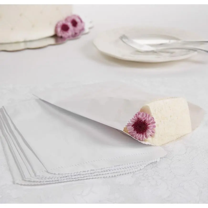 White Wedding Cake Treat Bags 24ct 3 White Wedding Cake Treat Bags 24ct