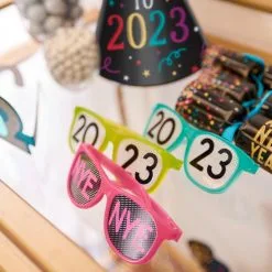 Multicolor New Year's Eve 2023 Plastic Glasses, 8ct 7 Multicolor New Year's Eve 2023 Plastic Glasses, 8ct -Costume Party Decor Store 949036 02